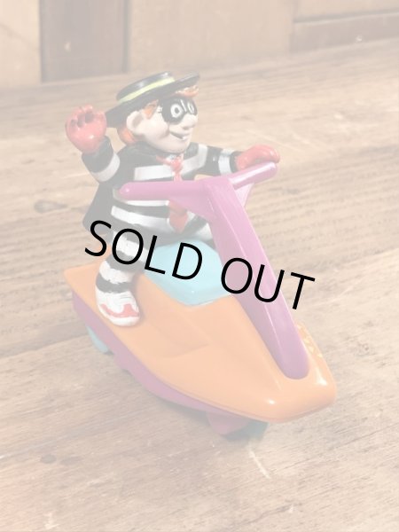 90年代のマクドナルドのハンバーグラーのビンテージのハッピーミールトイ