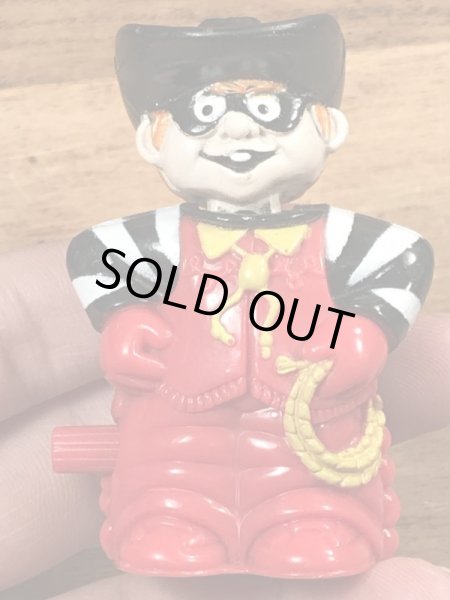 90年代のマクドナルドのハンバーグラーのビンテージのハッピーミールトイ