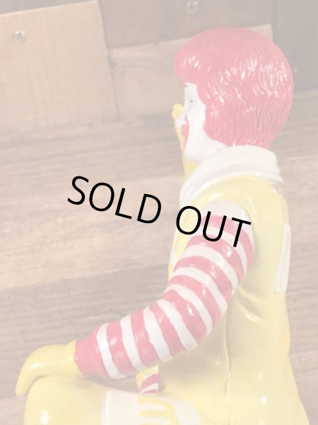 80年代のマクドナルドのロナルドのビンテージのコインバンク