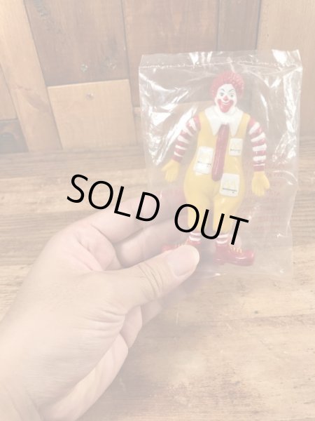 マクドナルドのロナルドのヴィンテージのおもちゃ