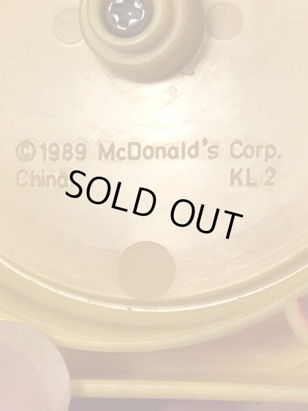 80年代のマクドナルドのロナルドのヴィンテージのハッピーミールトイ