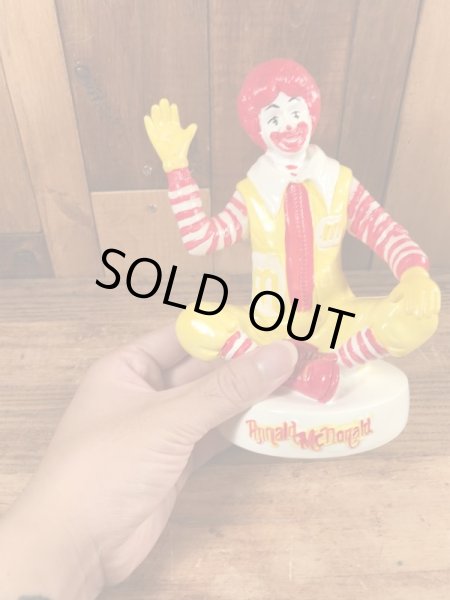 80年代のマクドナルドのロナルドのヴィンテージの貯金箱