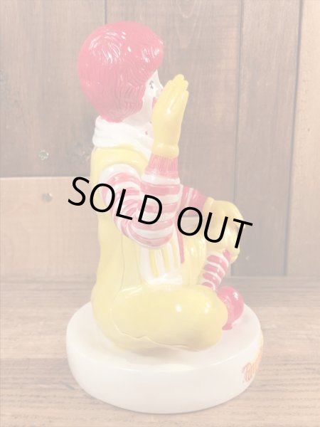 80年代のマクドナルドのロナルドのビンテージのコインバンク