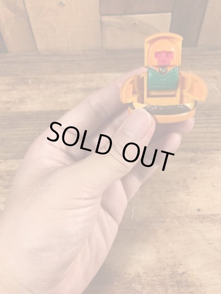 80年代のマクドナルドのニューフードチェンジャブルズのビンテージのハッピーミールトイ