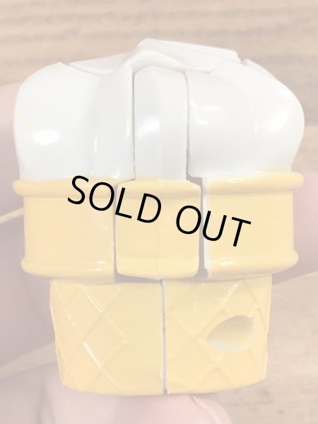 マクドナルドのマックディノチェンジャブルズのヴィンテージのおもちゃ