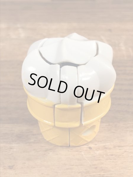 マクドナルドのマックディノチェンジャブルズのヴィンテージのおもちゃ