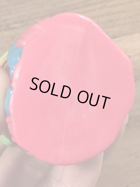 90年代のマクドナルドのマックナゲットバディーズのビンテージのハッピーミールトイ