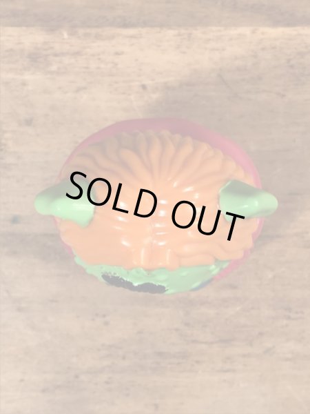 90年代のマクドナルドのマックナゲットバディーズのビンテージのハッピーミールトイ