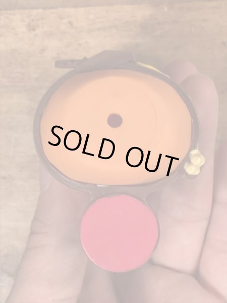 80年代のマクドナルドのマックナゲットバディーズのヴィンテージのハッピーミールトイ