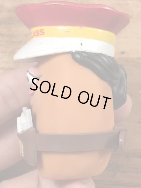 80年代のマクドナルドのマックナゲットバディーズのビンテージのハッピーミールトイ