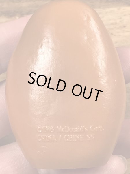 90年代のマクドナルドのマックナゲットバディーズのビンテージのハッピーミールトイ