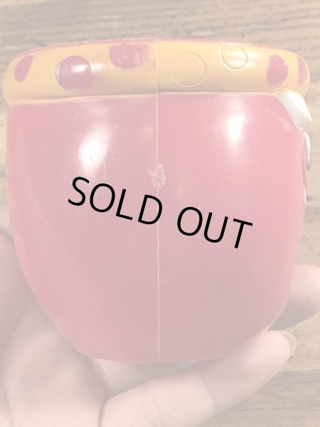 アドバタイジングキャラクターのファニーフェイスのビンテージのマグカップ