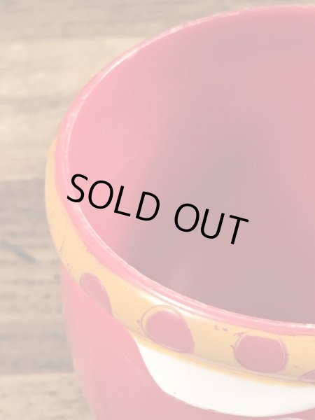 アドバタイジングキャラクターのファニーフェイスのビンテージのマグカップ