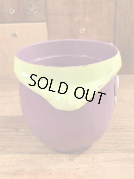 ファニーフェイスのグーフィーグレープのビンテージのマグカップ