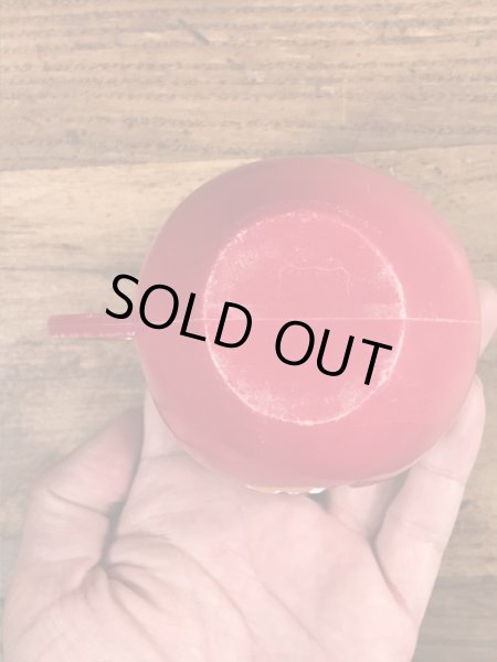 アドバタイジングキャラクターのファニーフェイスのビンテージのマグカップ