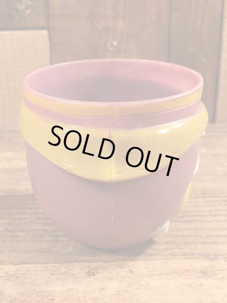 アドバタイジングキャラクターのファニーフェイスのビンテージのマグカップ