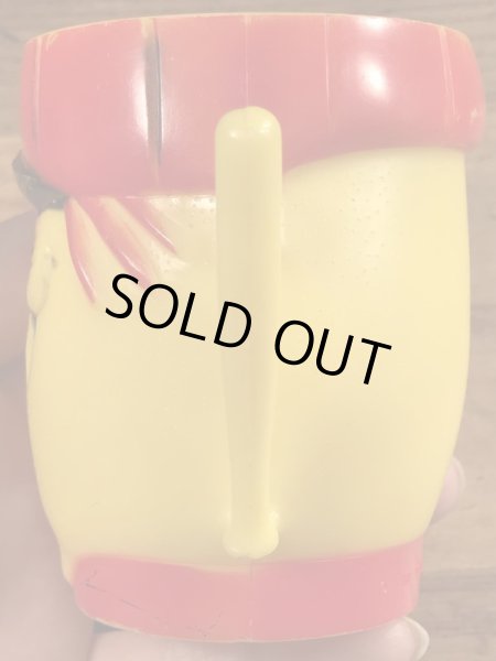 企業キャラクターのファニーフェイスのビンテージのマグカップ