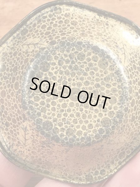 アドバタイジングキャラクターのミスターピーナッツのヴィンテージの雑貨