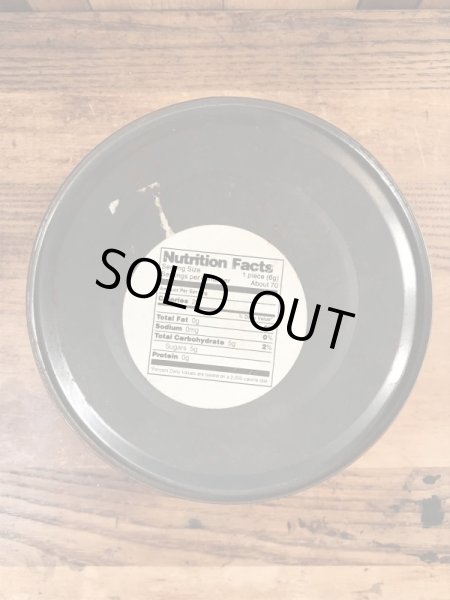 Topps社製のBazookaのヴィンテージのTin缶