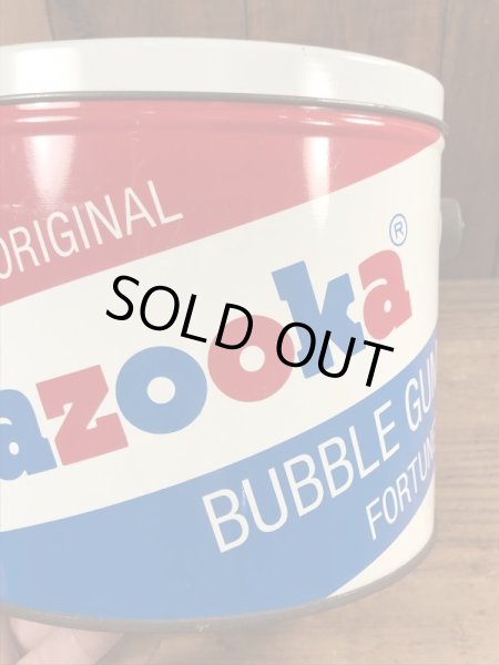 Topps社製のBazookaのヴィンテージのTin缶