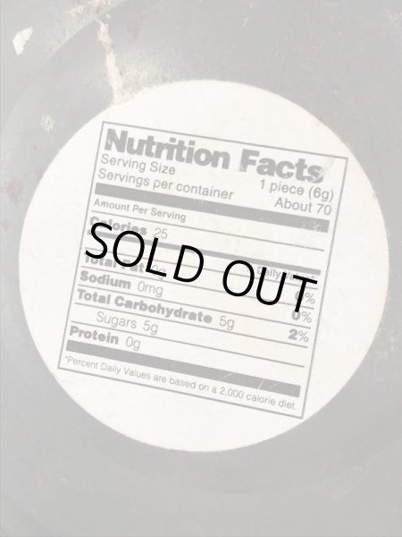 Topps社製のBazookaのヴィンテージのTin缶