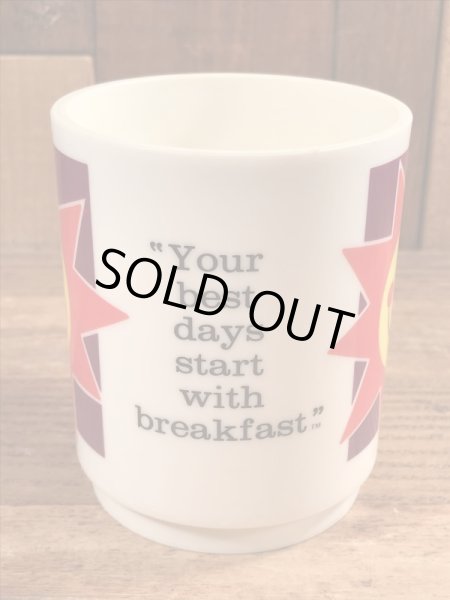 ケロッグのレーズンブランのビンテージのマグカップ