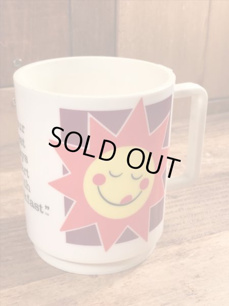 ケロッグのレーズンブランのビンテージのマグカップ