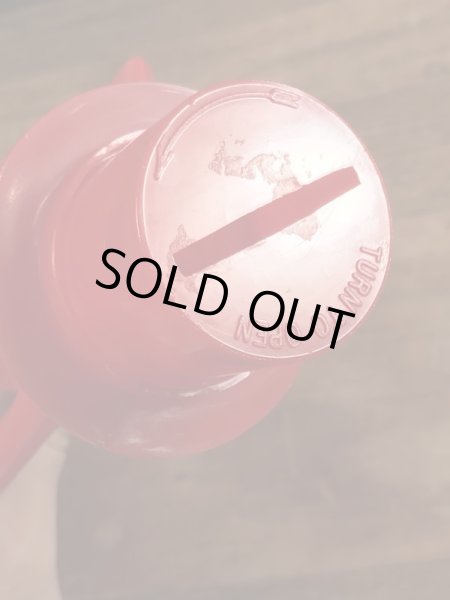 企業キャラクターのミスターピーナッツのビンテージのコインバンク