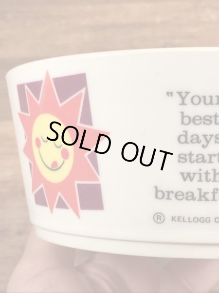 ケロッグのアドバタイジング物のビンテージのシリアルボウル