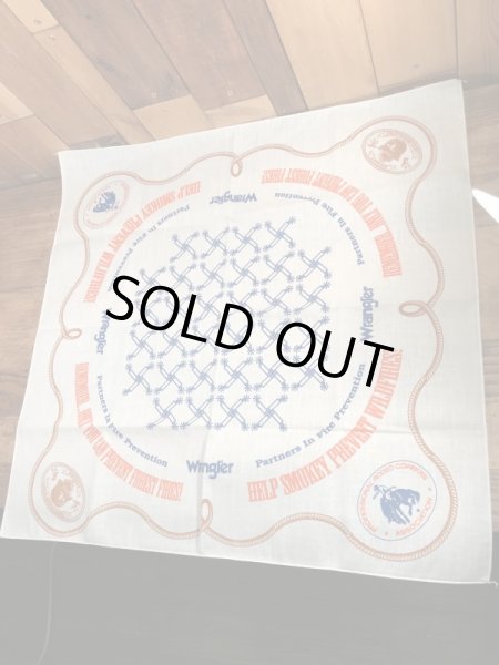 80年代のスモーキーベアとWranglerのヴィンテージの雑貨