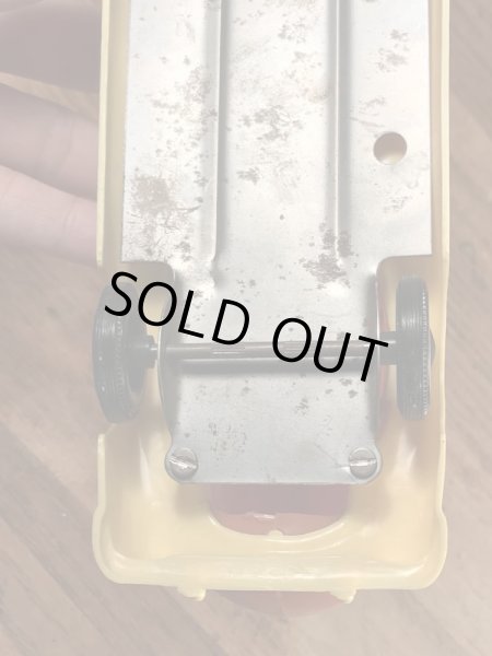 リトルオスカーメイヤーのウインナーモービルのヴィンテージのおもちゃ