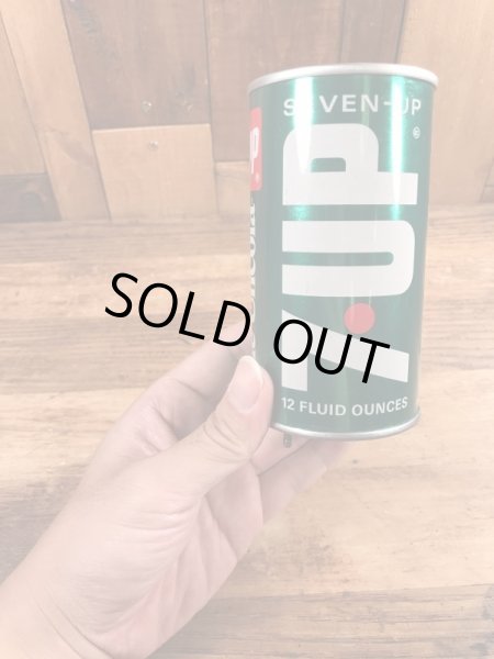 70年代のセブンアップのヴィンテージのTin缶