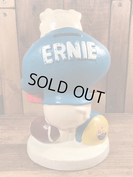 アドバタイジングキャラクターのErnie Pigのヴィンテージのコインバンクドール