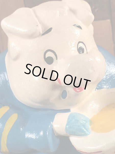 企業キャラクターのアーニーピッグのビンテージの貯金箱フィギュア