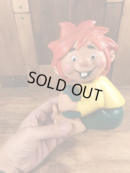 80年代のプムックルのヴィンテージの貯金箱フィギュア