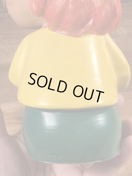 80年代のプムックルのヴィンテージの貯金箱フィギュア