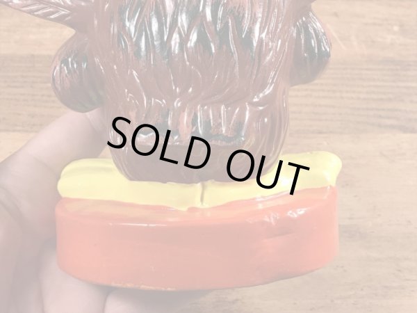 ブッシュガーデンの企業キャラクターのヴィンテージの貯金箱フィギュア