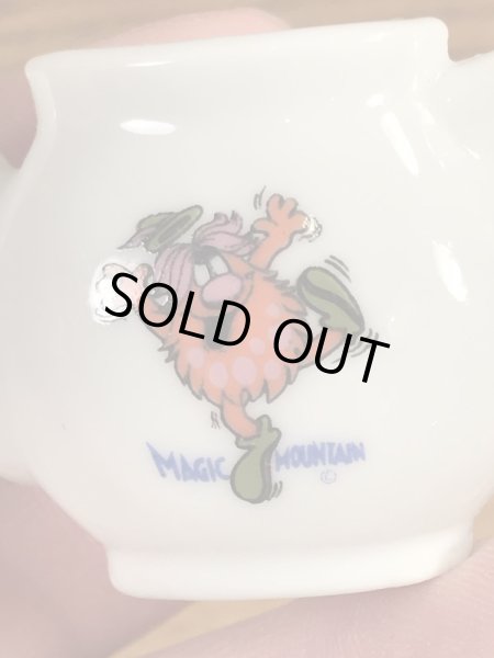 マジックマウンテントロール　ビンテージ　ミニトイチャイナティーセット　企業キャラクター　60年代