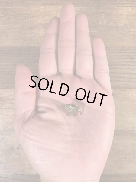 マックトラック　ヴィンテージ　ピンバッチ　アドバタイジングキャラクター　企業物　70’s