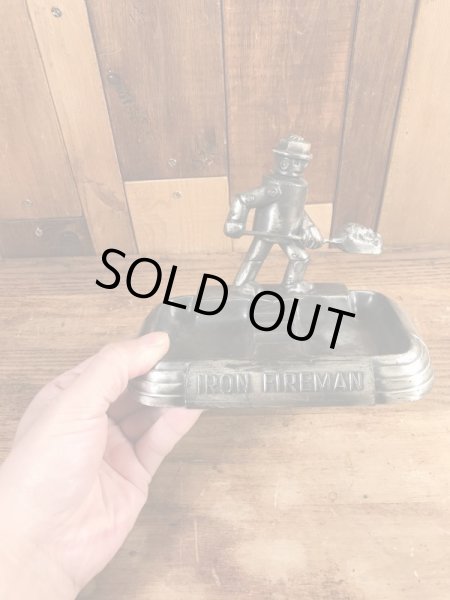 Iron Fireman　ヴィンテージ　灰皿　企業キャラクター　アドバタイジング　40’s