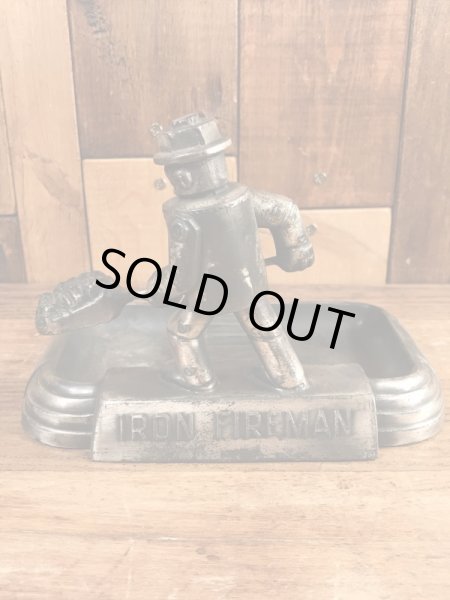 Iron Fireman　ヴィンテージ　灰皿　企業キャラクター　アドバタイジング　40’s