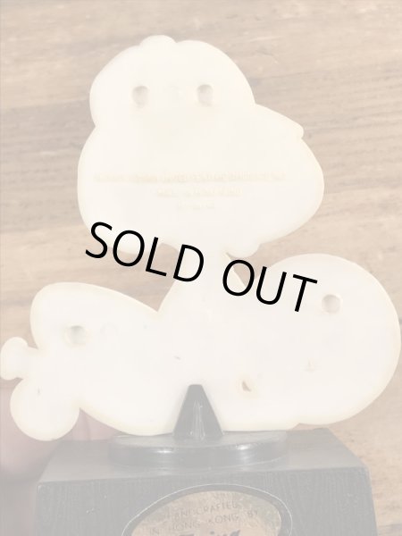 スヌーピー　ビンテージ　トロフィー　Aviva　70年代