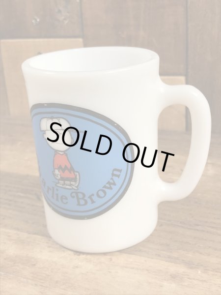 チャーリーブラウン　ヴィンテージ　マグカップ　スヌーピー　ミルクガラス