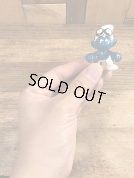 70年代頃のゴーグルをしたスーパースマーフのビンテージのPVCフィギュア