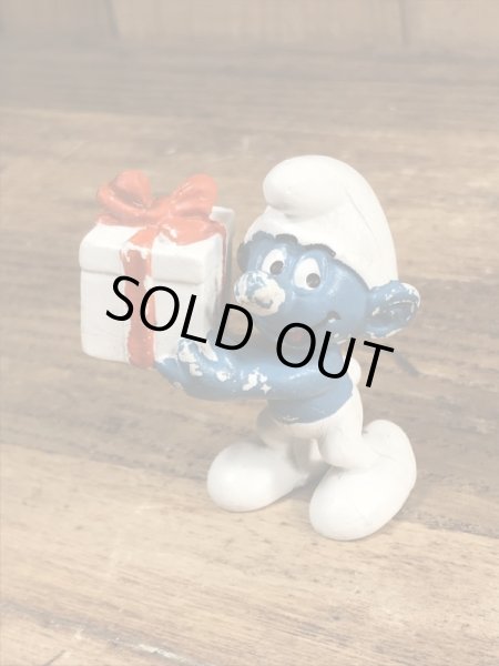 70’sのプレゼントを持ったスマーフのヴィンテージのPVC製フィギュア