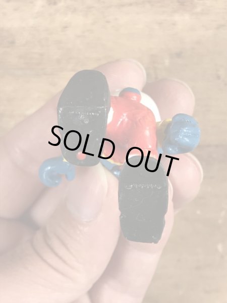 70年代頃のスキーをしているスマーフのビンテージのPVCフィギュア