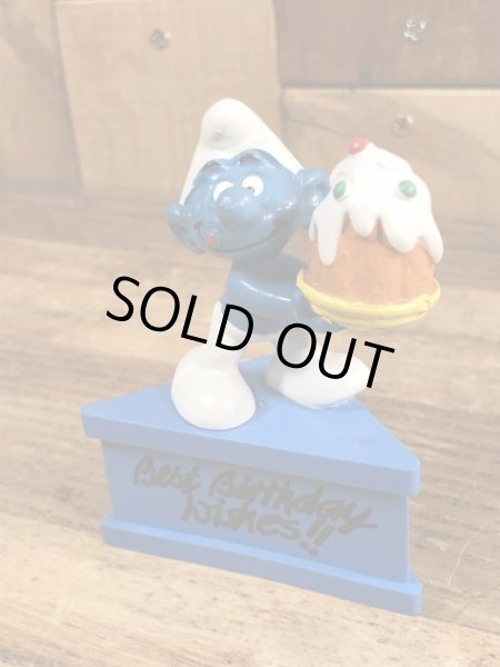 80’sのケーキを持ったスマーフのヴィンテージPVC製フィギュア