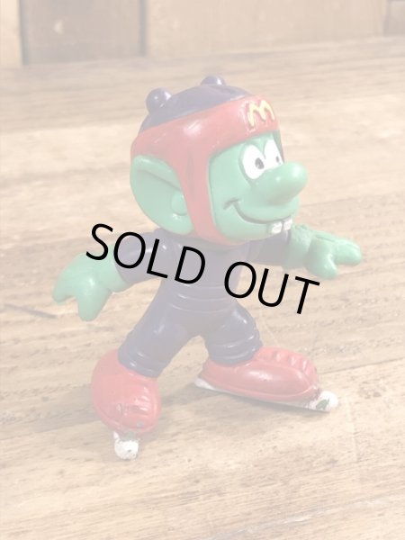 80年代頃のスケートをしているアストロスニックのビンテージのPVCフィギュア