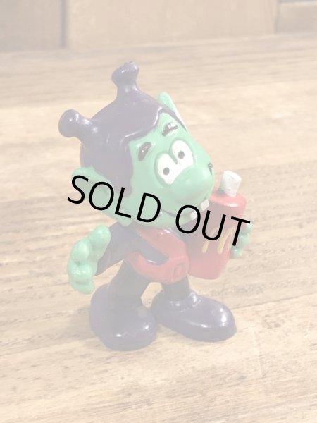 80年代頃のドリンクを持ったアストロスニックのビンテージのPVCフィギュア