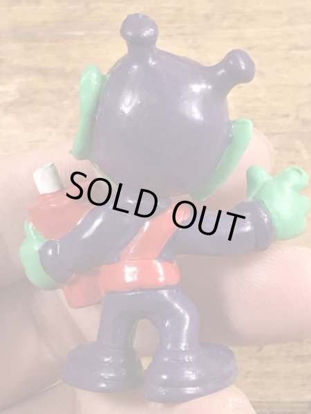 80年代頃のドリンクを持ったアストロスニックのビンテージのPVCフィギュア